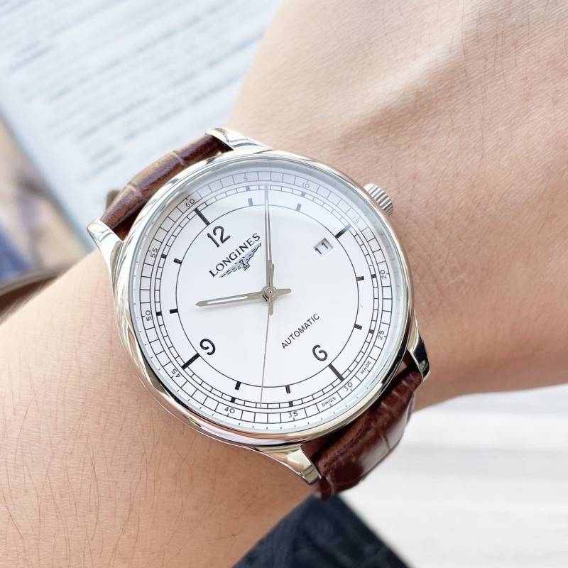 LONGINES